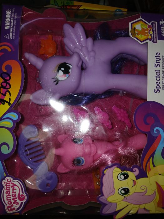 Продам! Новый. Игрушки.  Пони 2500т. Валиханова 167.