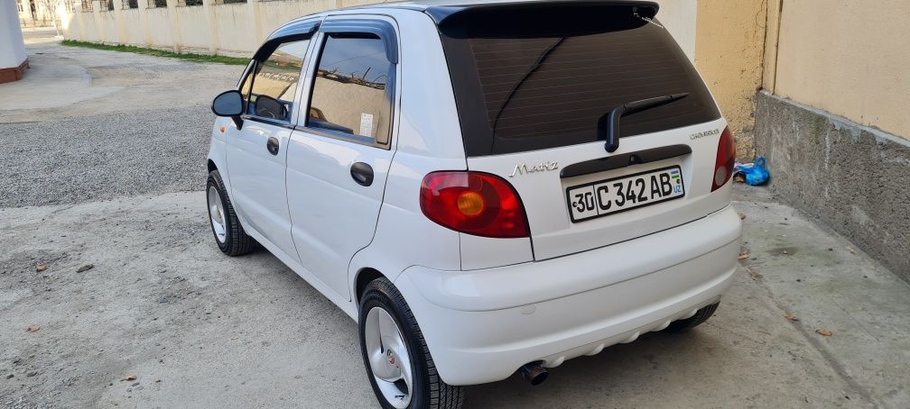 Matiz sotiladi zur holatda