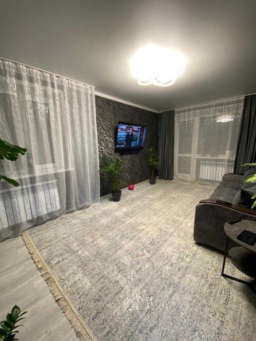 Продам 3 комнатную квартиру КСК