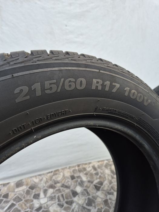2бр 215 60 17 Kumho всесезонни - 22г