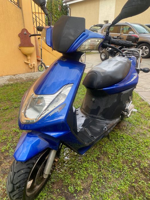 Scuter Ride Motocicleta