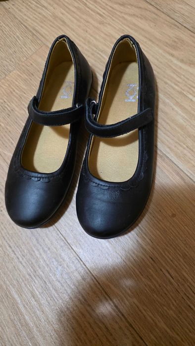 Обувки за момиче 33р