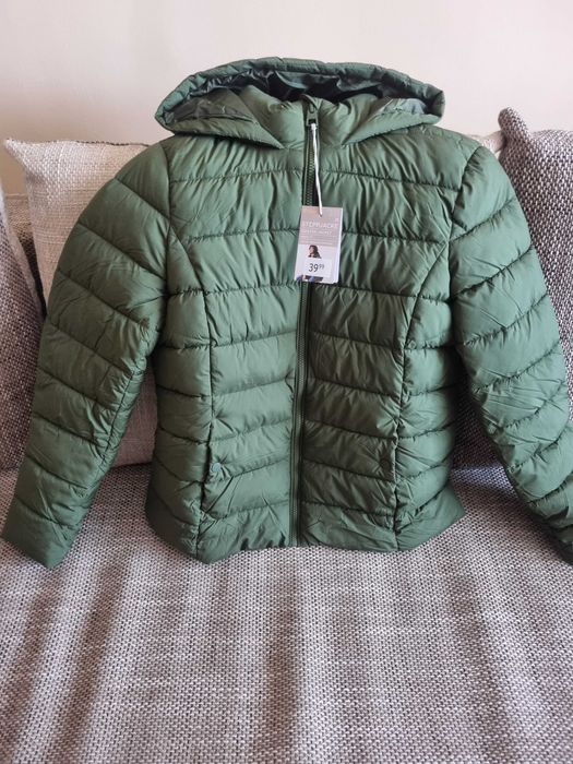 geaca dama marca Tchibo (noua)