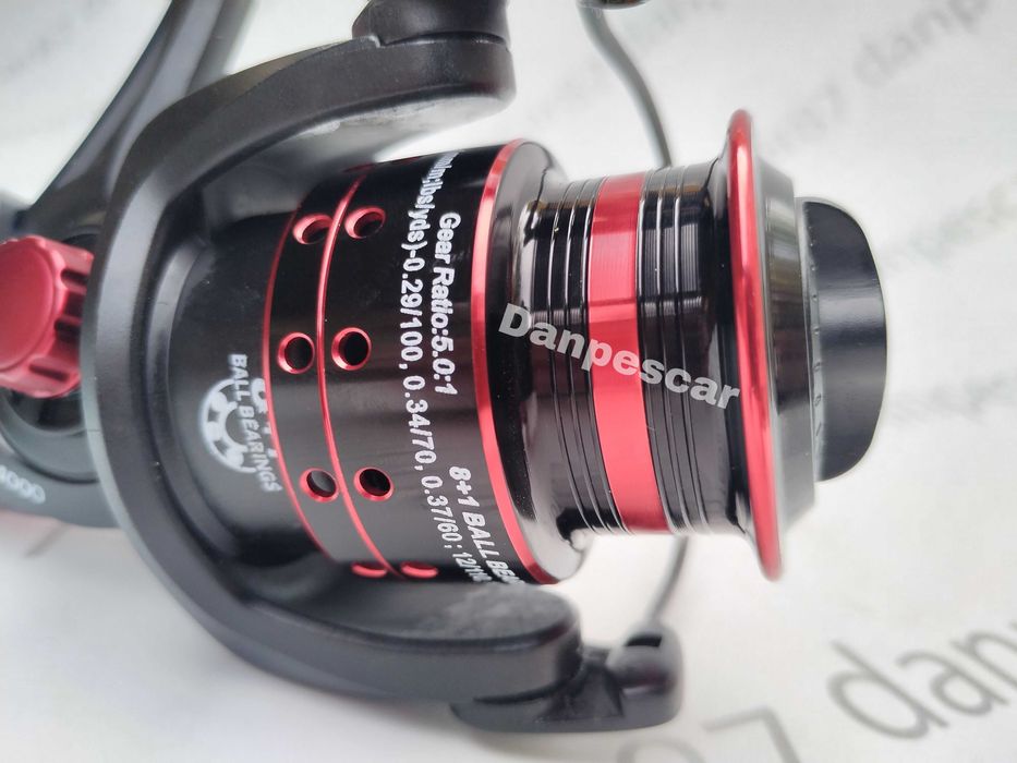 Mulineta FL Team Feeder FRA4000 cu Baitrunner 9 rulmenti