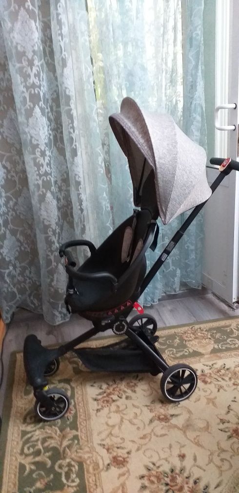 Коляска детская б/у