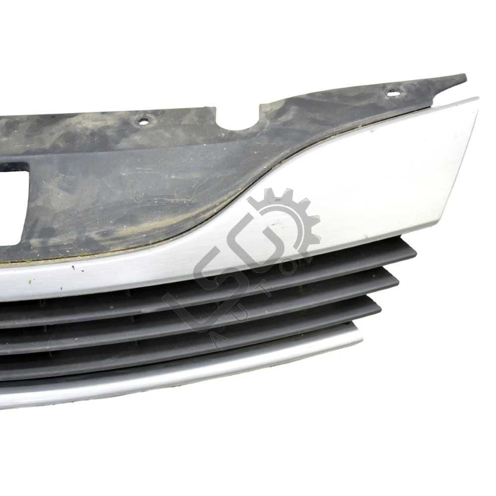 Решетка Renault Laguna II 2007-2012 ID:103909