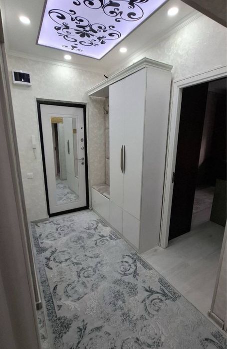 Срочно ижарага берилади 3 хона Васход 3- етаж