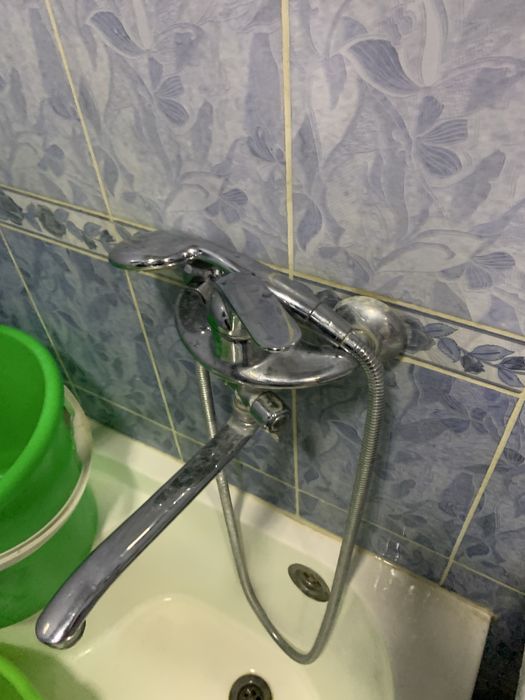 Santexnik xizmati 24-7 aloqada