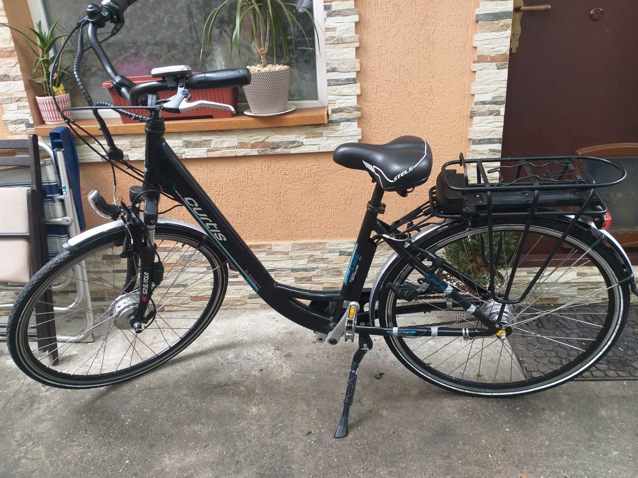 bicicleta electrica  marca curtis