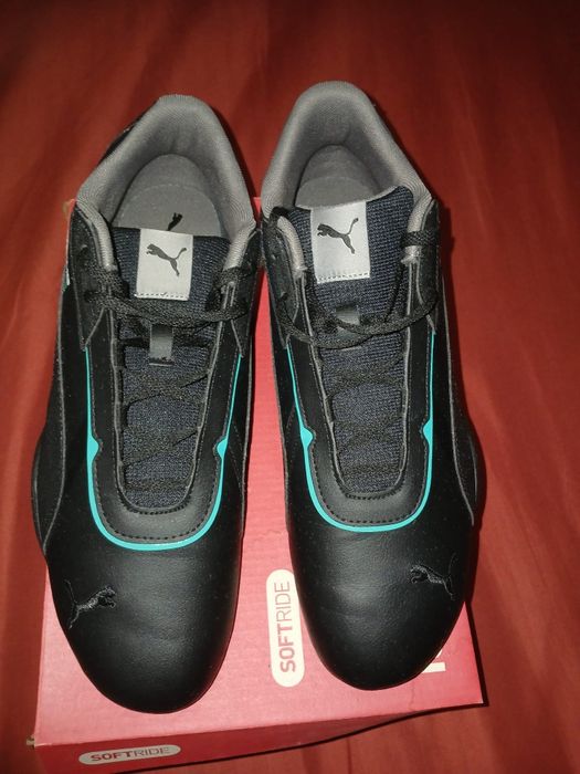 Adidasi puma amg petronas formula one time