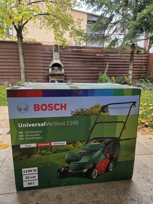 Scarificator Bosch Aerator gazon 1100 Universal Verticut electric