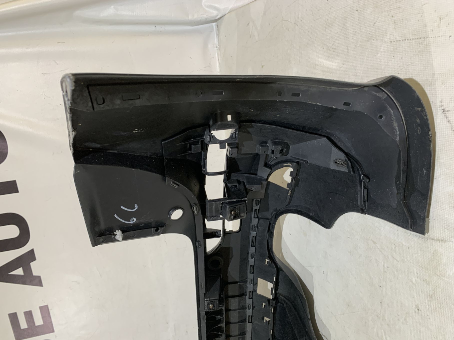 Bara spate Audi Q5 S-Line, 2009, 2010, 2011, 2012, 2013, 2014, 2015, 2016, 2017, cod origine OE 8R0807511D.