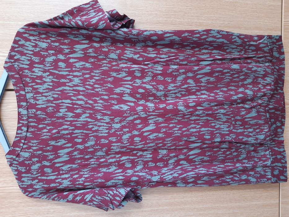 Maiou si bluze noi de la Mango