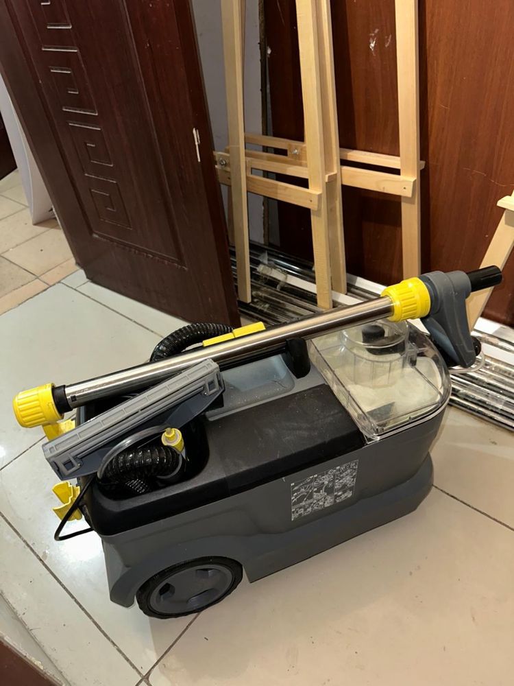 Моющий пылесос karcher puzzi 10/1