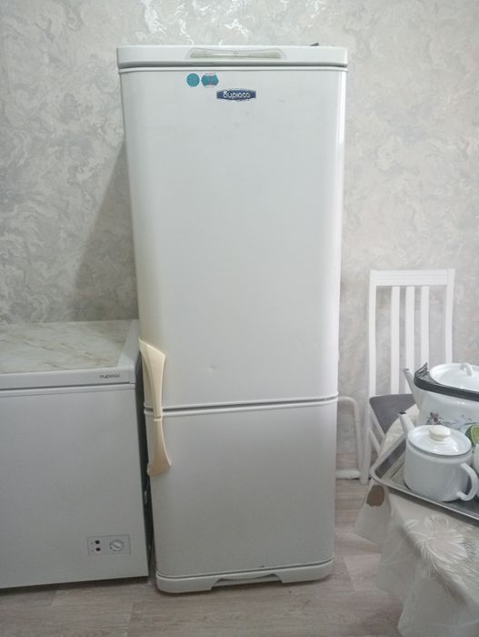 Продам б/у холодильник Бирюса