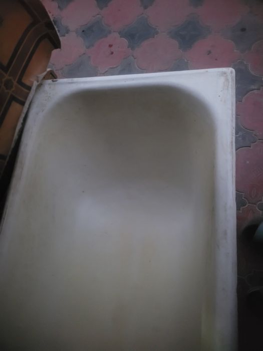 Продается ванна, чугунная