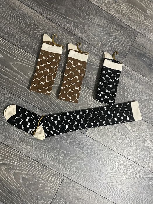 Sosete dama lungi gucci 5 perechi 100 lei