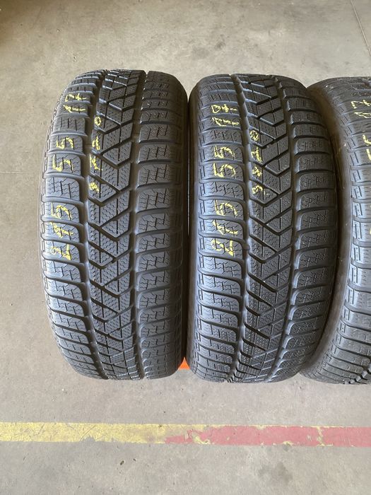 Anvelope iarna 215/55/17 Pirelli Sottozero 3 215 55 17 R17
