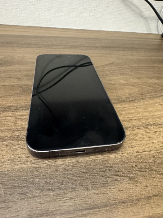 Продам Iphone 14 Pro 256 Gb фиолетовый