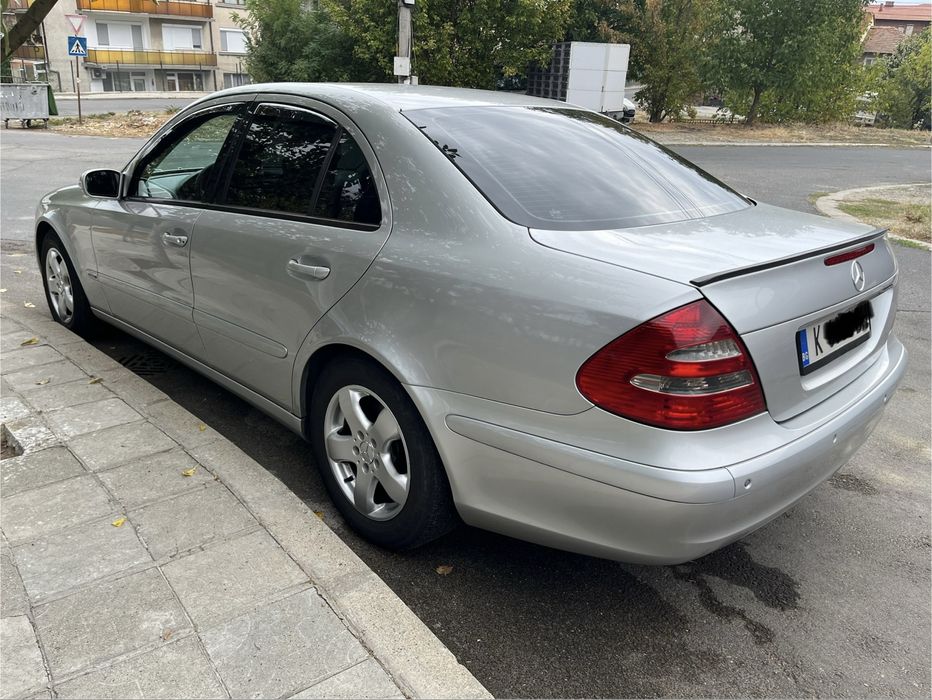 Мерцедес ц220.