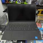 Dell Vostro i3-1215U