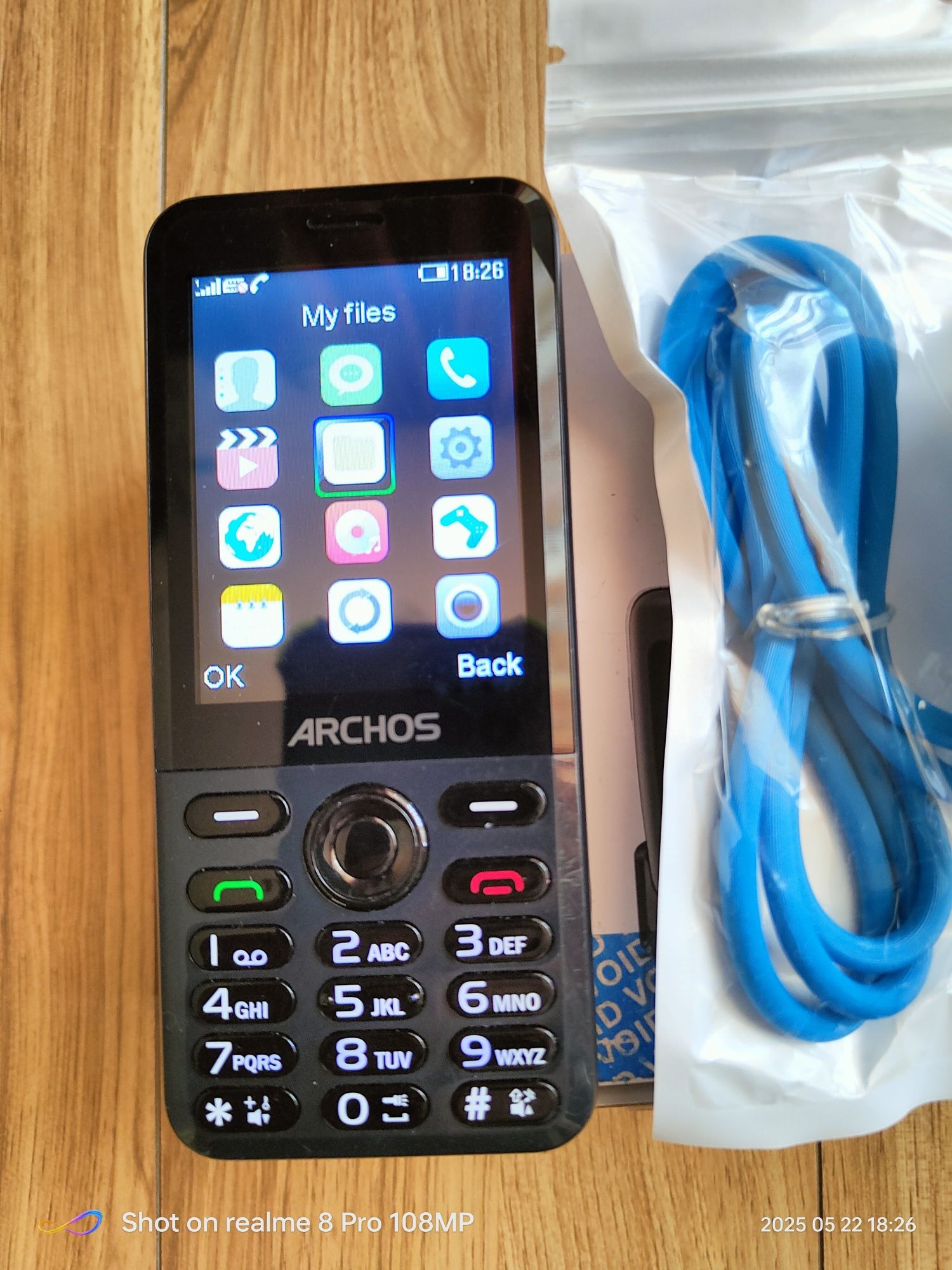Super telefon pt seniori.