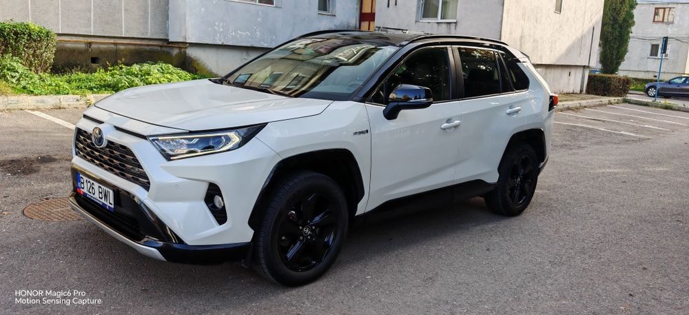 Toyota Rav4 automat 2025