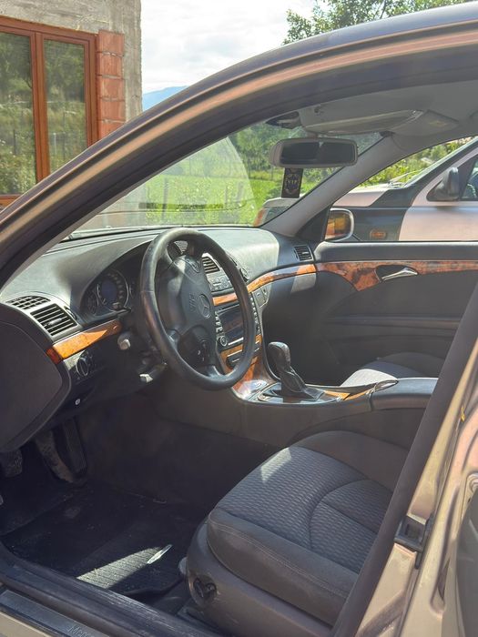 Mercedes benz E 220