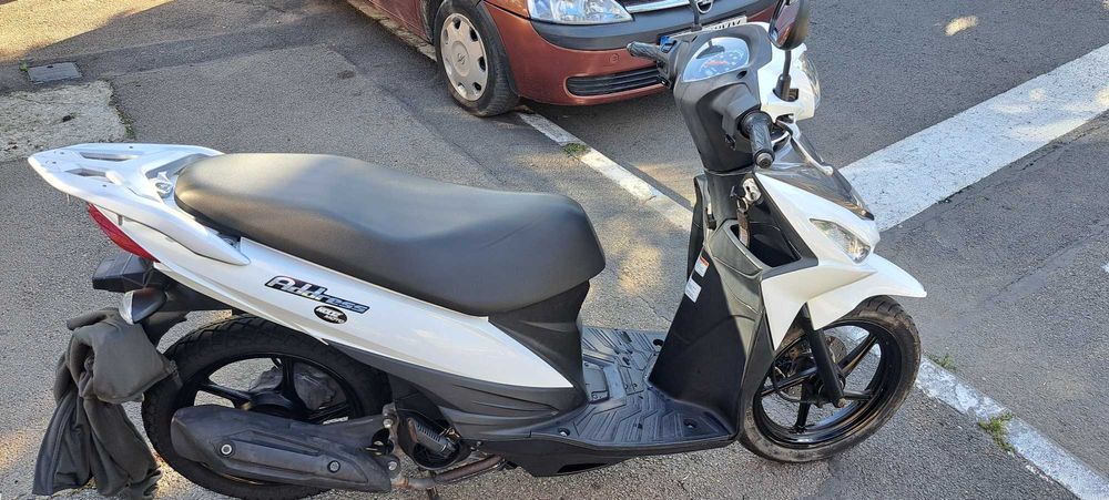 Suzuki UK110 / Address / 110cc - Injectie / Import Germania