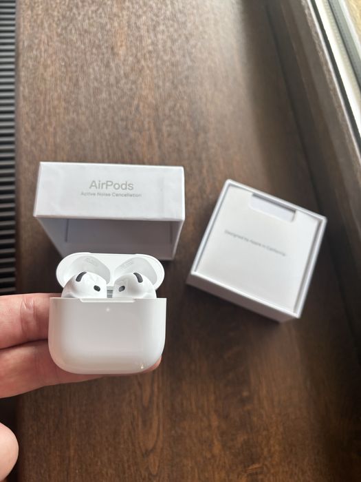 Casti Airpods 4 ANC