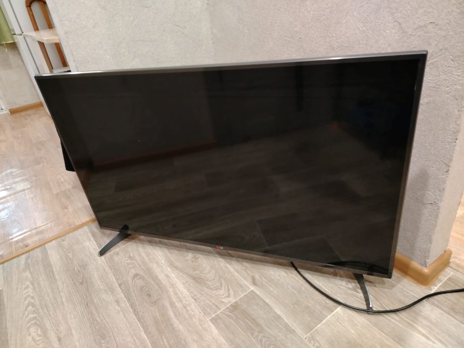 Телевизор smart LG