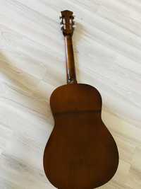 Chitara clasică din lemn
