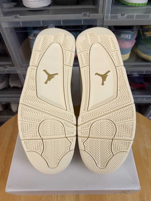 % 5LEI LIVRARE % Nike Air Jordan 4 Metalic Gold Editie Limitata