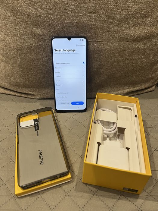 Телефон Realme C51