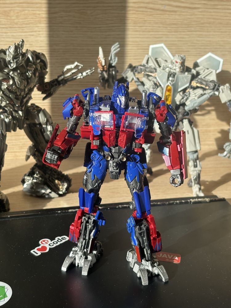 Оптимус Прайм трансформеры игрушка робот transformers optimus prime