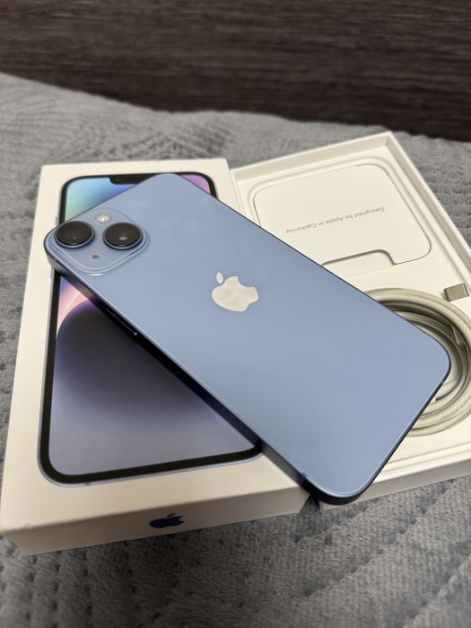Продаю Iphone 14 256