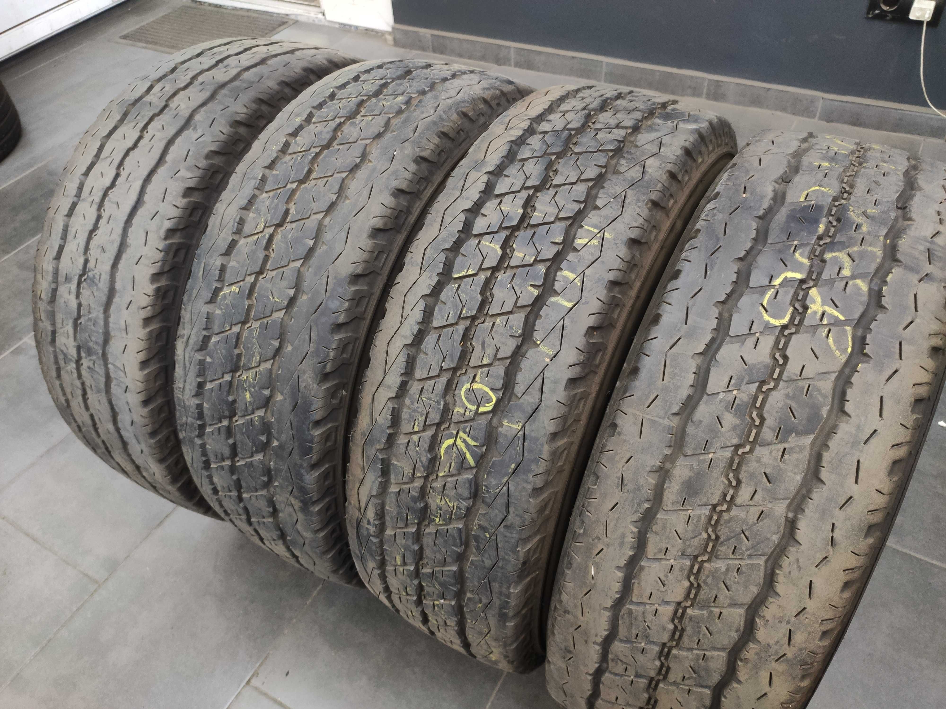 4бр Летни Гуми за БУС 215 70 15 С - Bridgestone