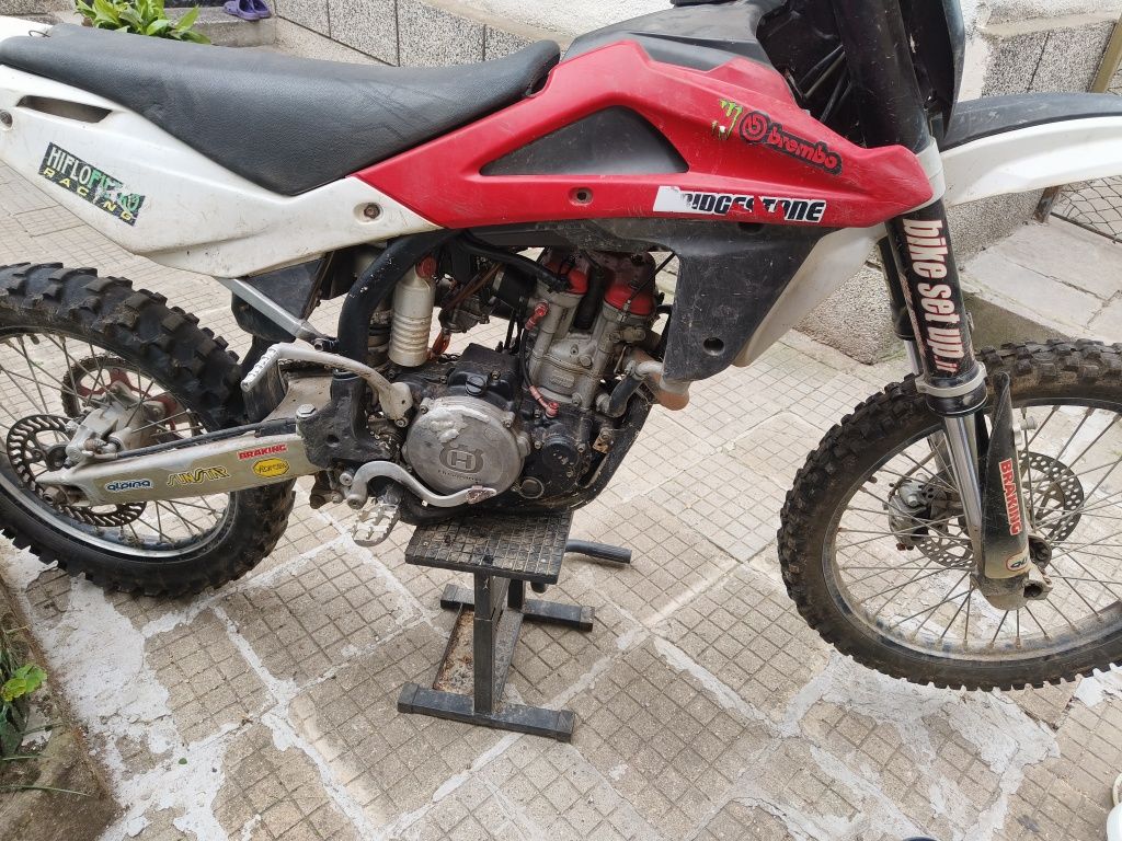 Husqvarna TC 250cc цената е в крипто валути, в кеш е 3600