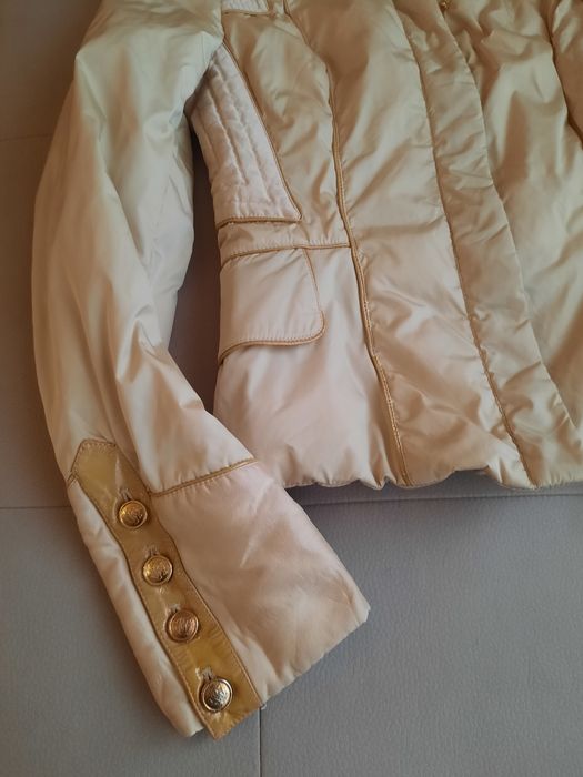 Оригинално, златно яке Roberto Cavalli