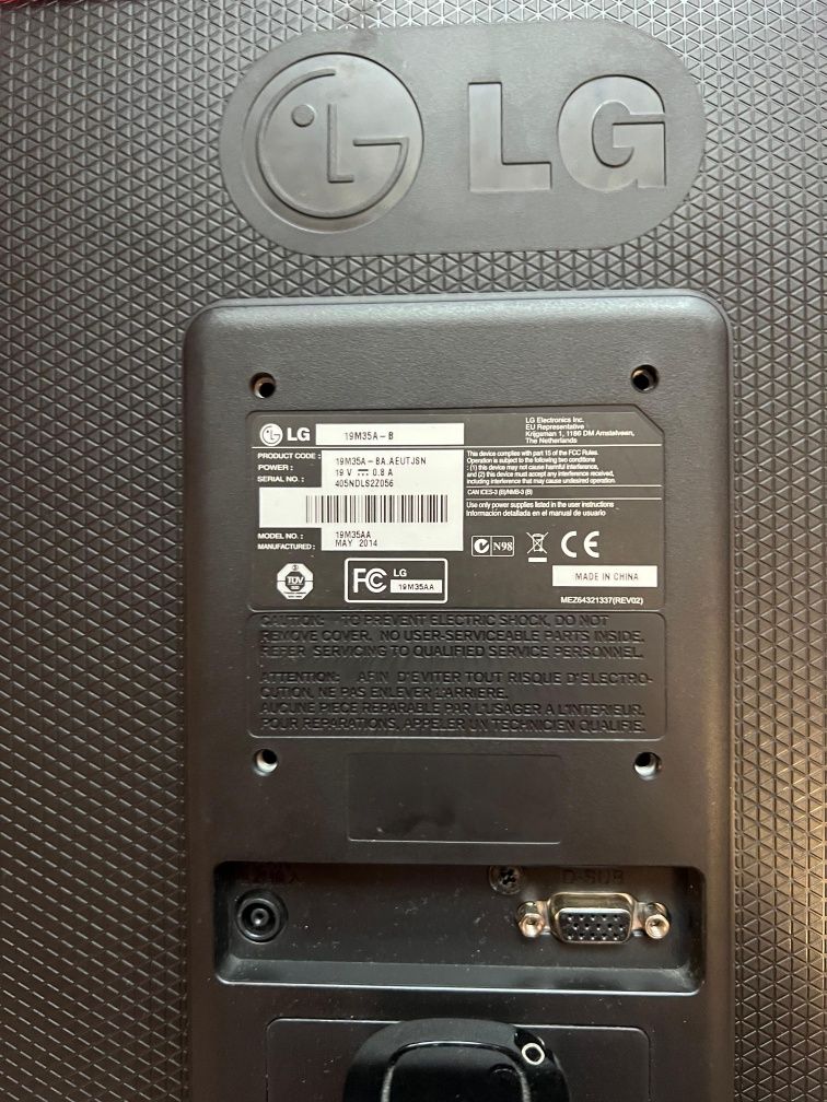 Set up calculator cu monitor