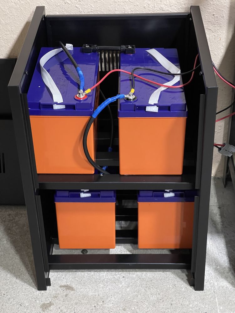 Шкаф (ящик) для аккумуляторов батарей для ИБП (UPS)