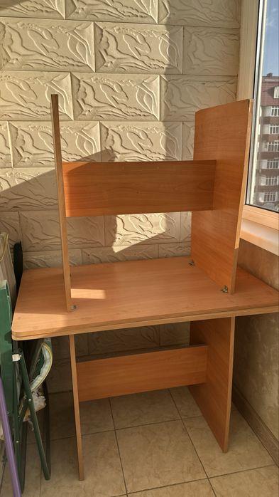 Столы 2 по 7 000 тгза один