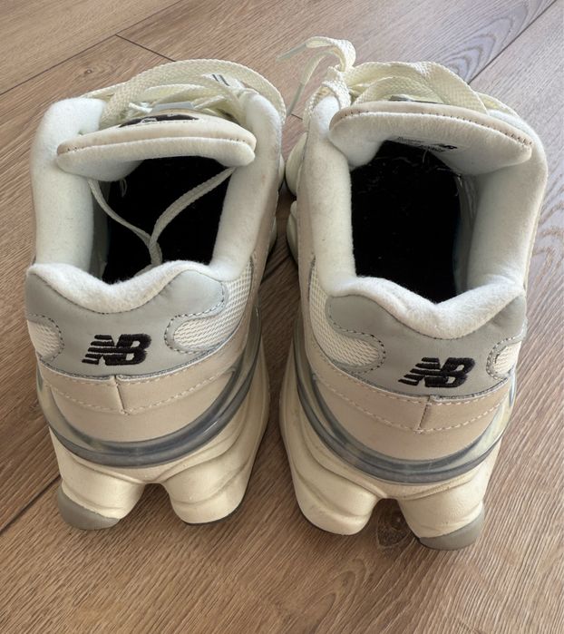 New Balance 9060 Sea Salt / Raincloud