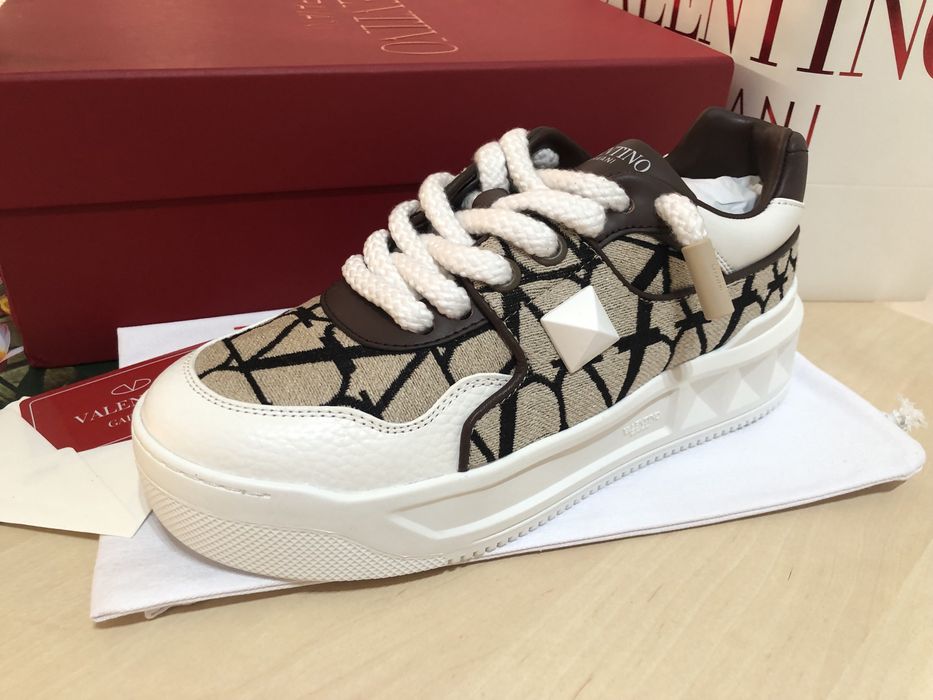 Adidasi Valentino One Stud XL premium