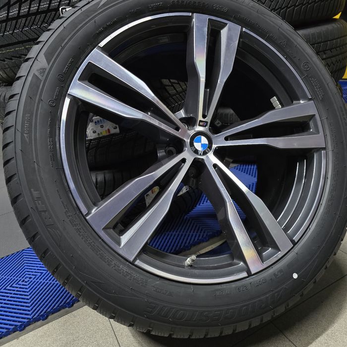 BMW  X7 /G 07/ 21" Оригинални джанти