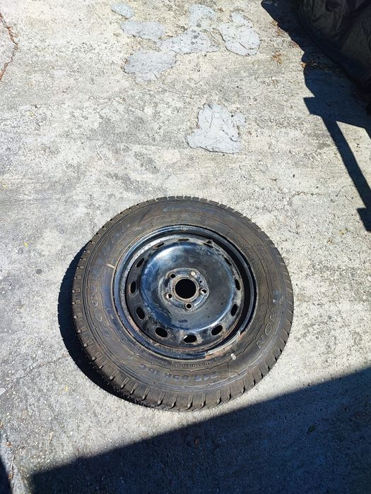 Vînd roata rezerva renault trafic 3 2017