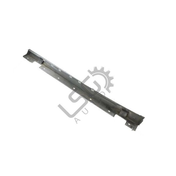Десен праг Mercedes-Benz E-Class (W212)    2009-2016 ID: 133393