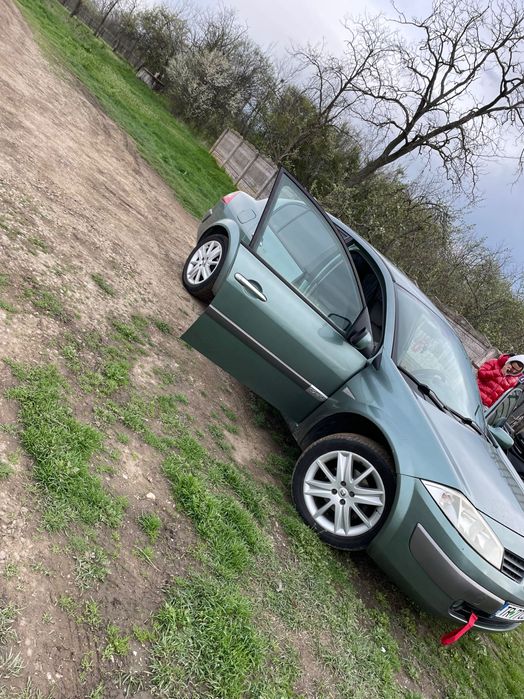 Vând megan 2 , 1.9 dCi