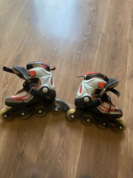 Patine cu rotile reglabile intre marimile 34-37