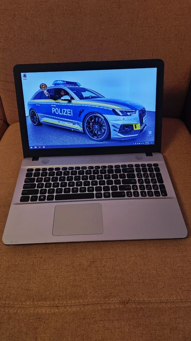 Laptop ecran 15.6 led ca nou DDR4